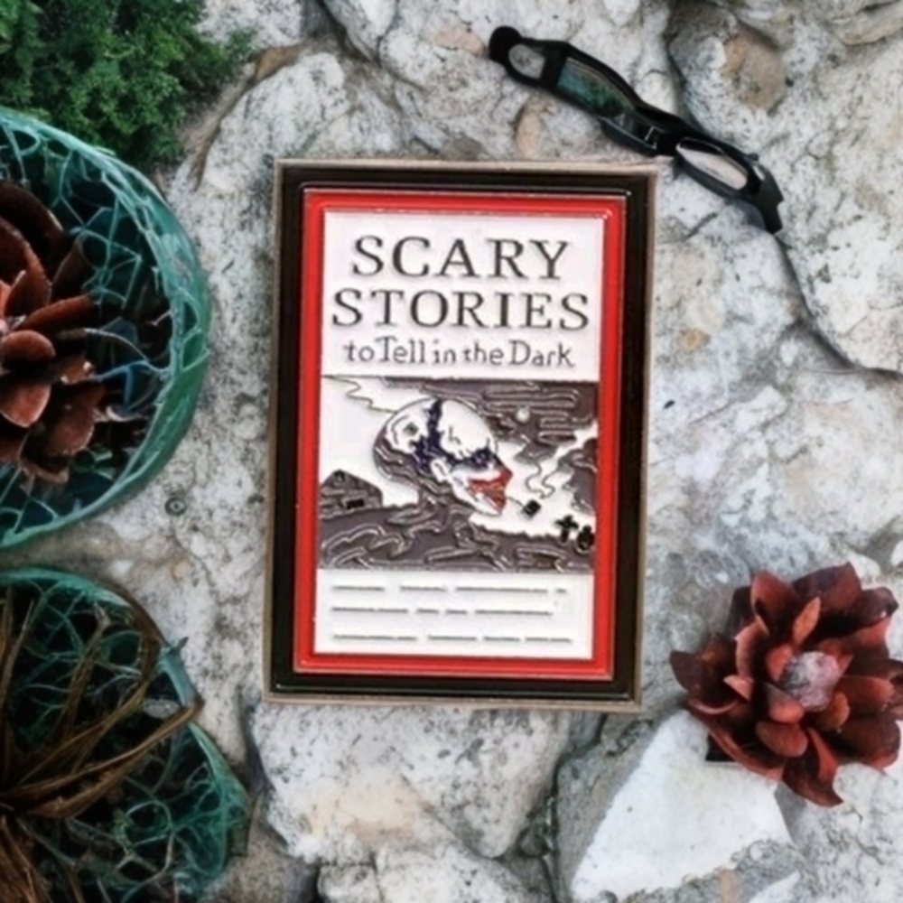 MODCLOTH LIMITED EDITION SCARY STORIES BOOK PIN BROOCH 1 - Picture 1 of 3